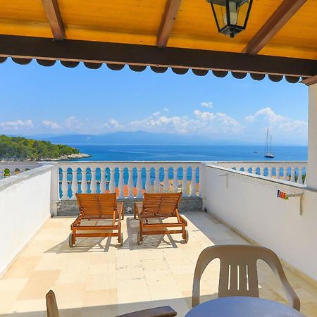Vista Mare Faros Apartment Gaios Ngoại thất bức ảnh