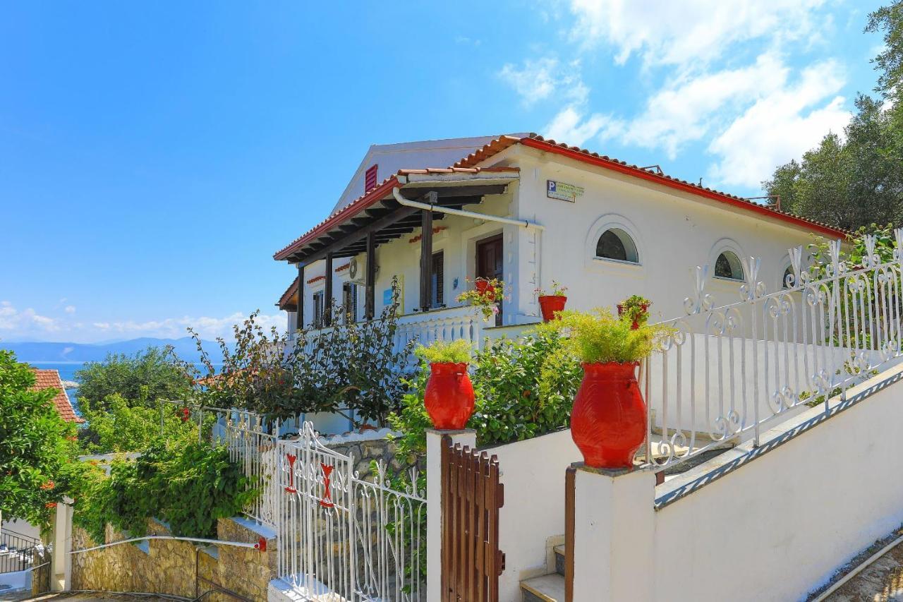 Vista Mare Faros Apartment Gaios Ngoại thất bức ảnh