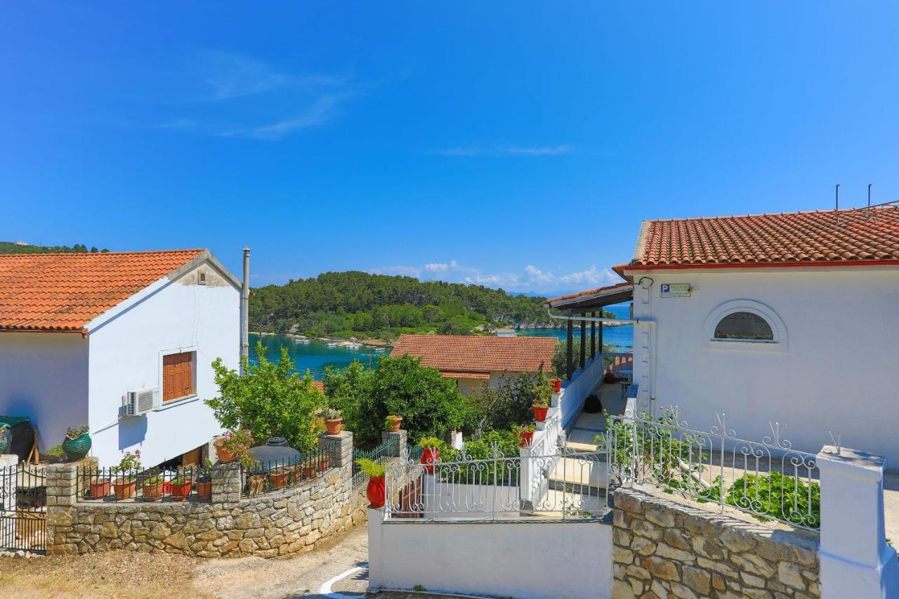 Vista Mare Faros Apartment Gaios Ngoại thất bức ảnh
